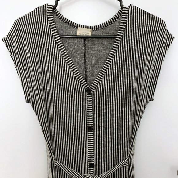 Striped Maxi Dress - Picture 3 of 5